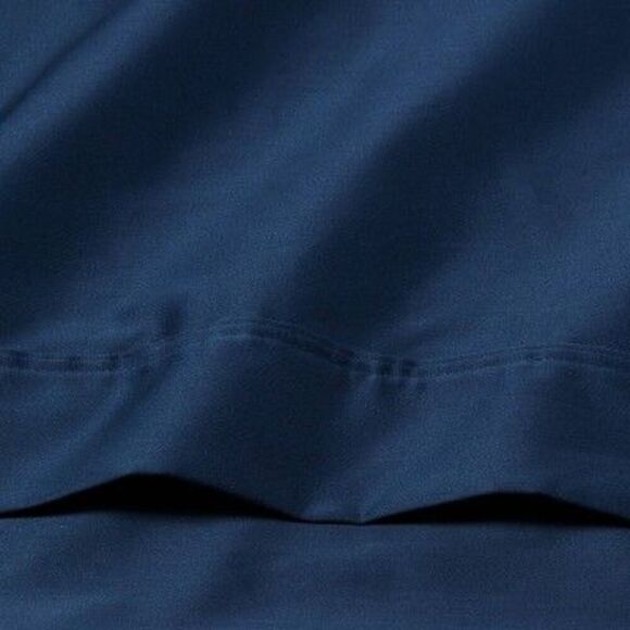 Open Box - Threshold - King 400 Thread Count Performance Flat Metallic Blue - Picture 2 of 3